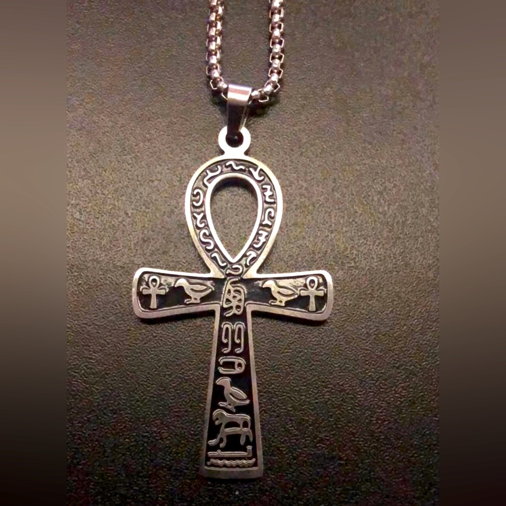 Beautiful unisex Egyptian Ankh necklace